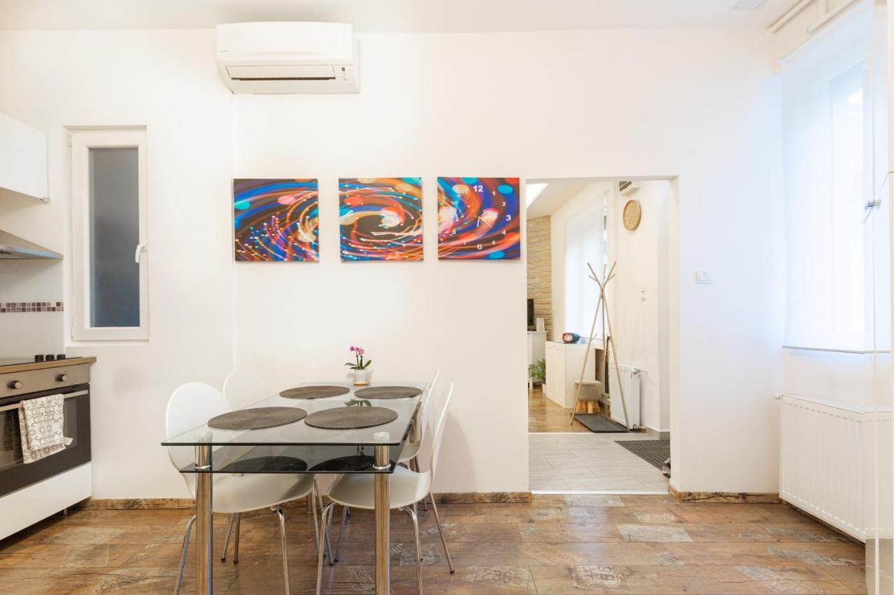 K13 Klauzal Apartment Budapest Ngoại thất bức ảnh