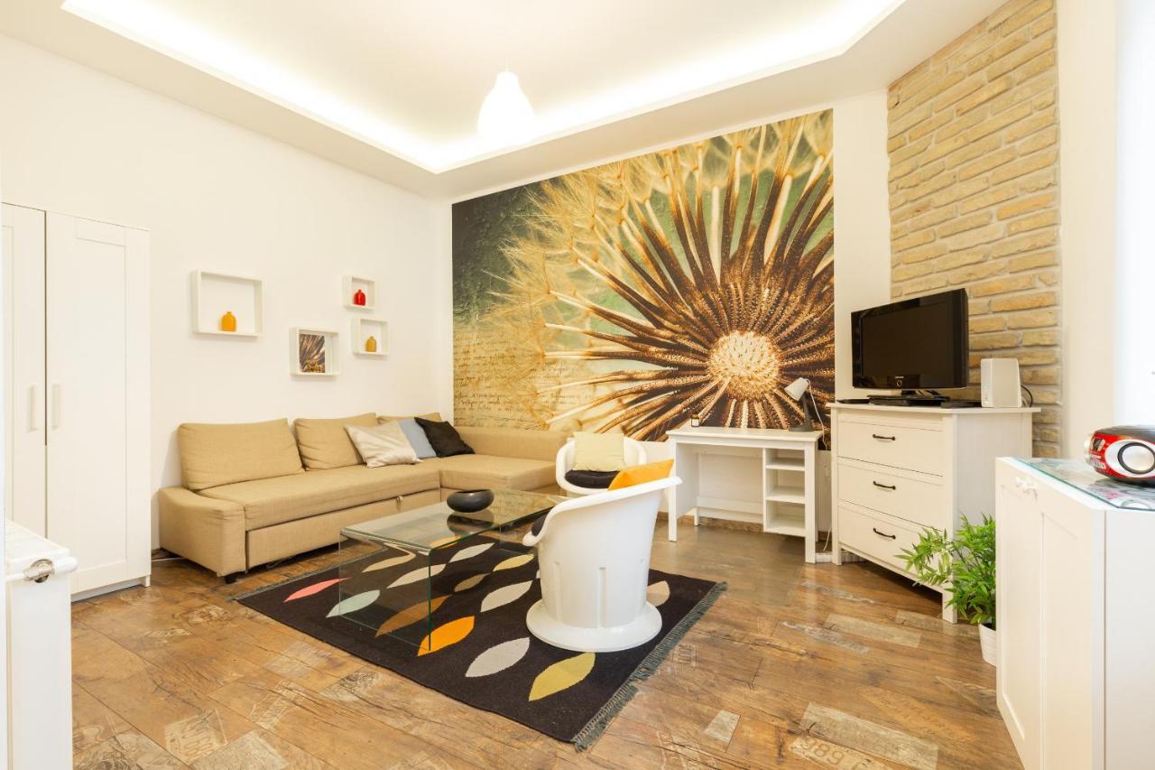 K13 Klauzal Apartment Budapest Ngoại thất bức ảnh